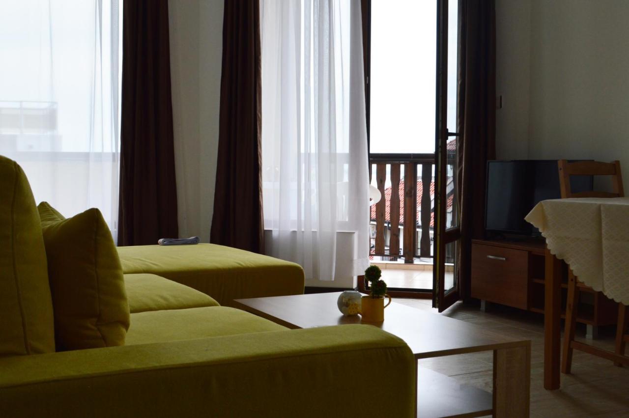 Aquamarine Apartments Sveti Vlas Exterior photo