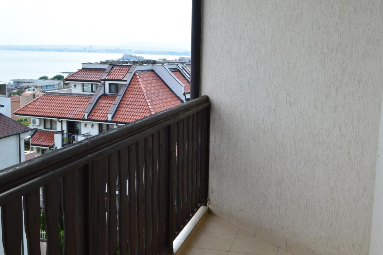 Aquamarine Apartments Sveti Vlas Exterior photo