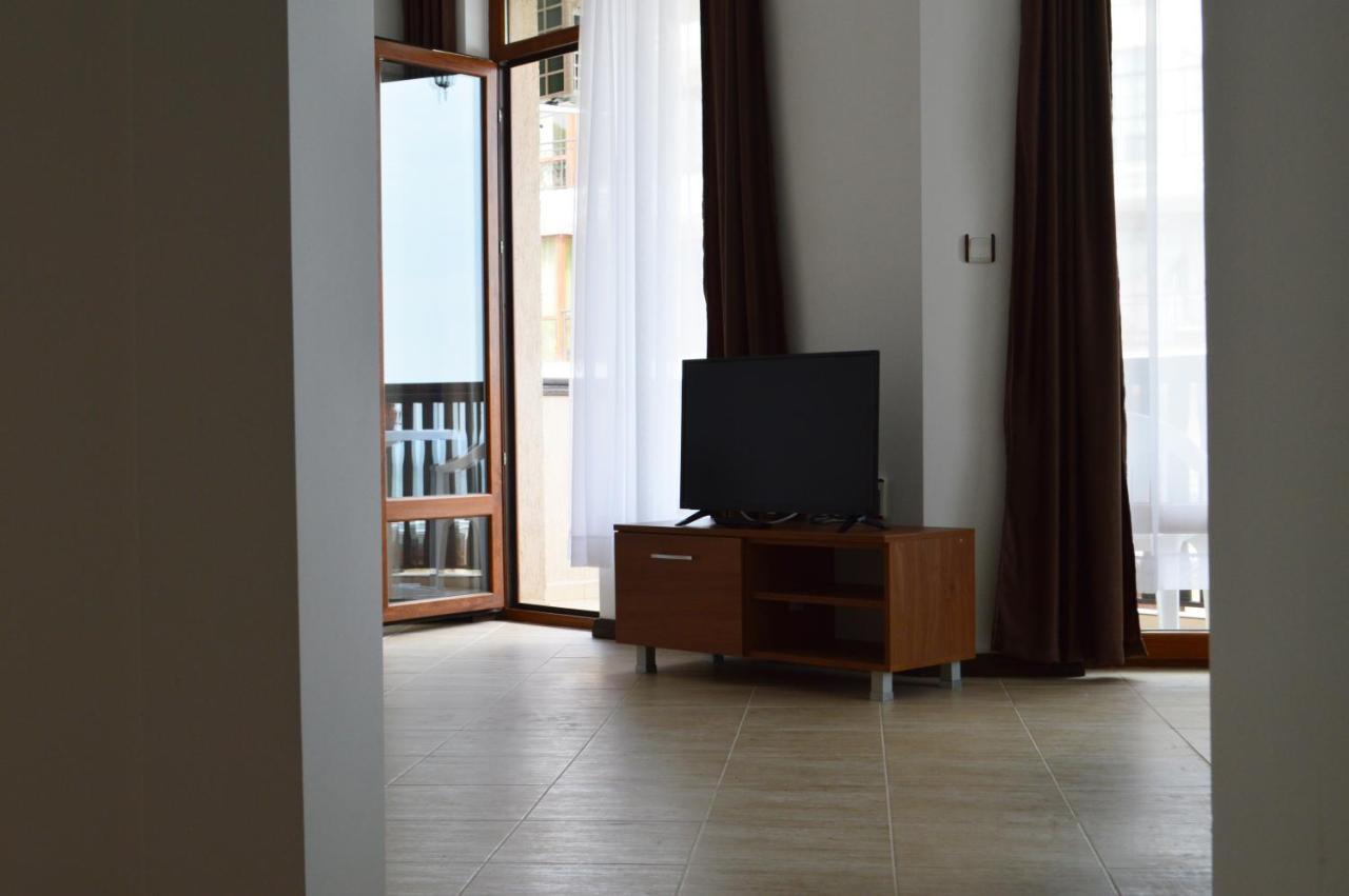 Aquamarine Apartments Sveti Vlas Exterior photo